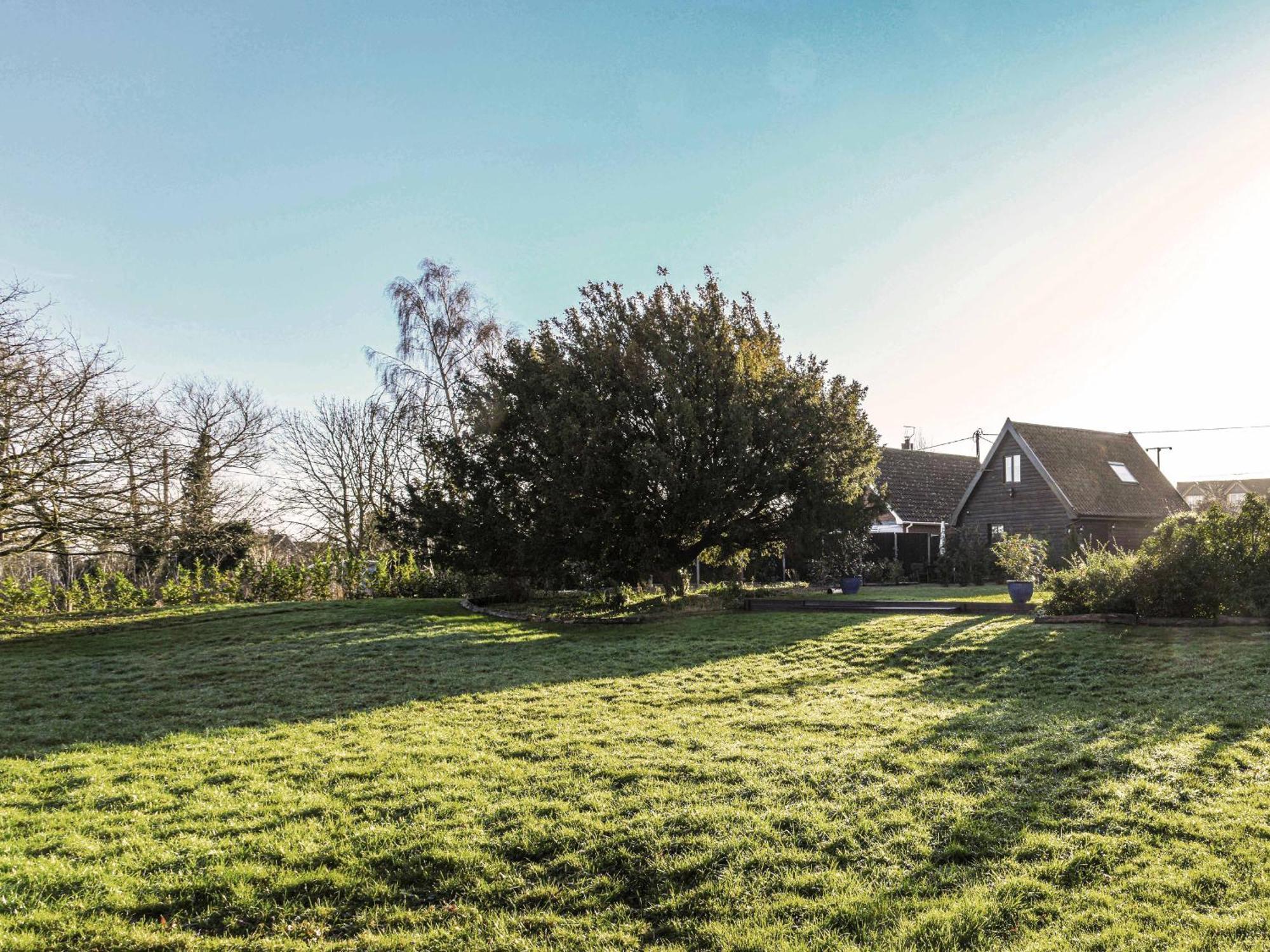 Pakenham Little Dene Lodge By The Suffolk Cottage Collection מראה חיצוני תמונה